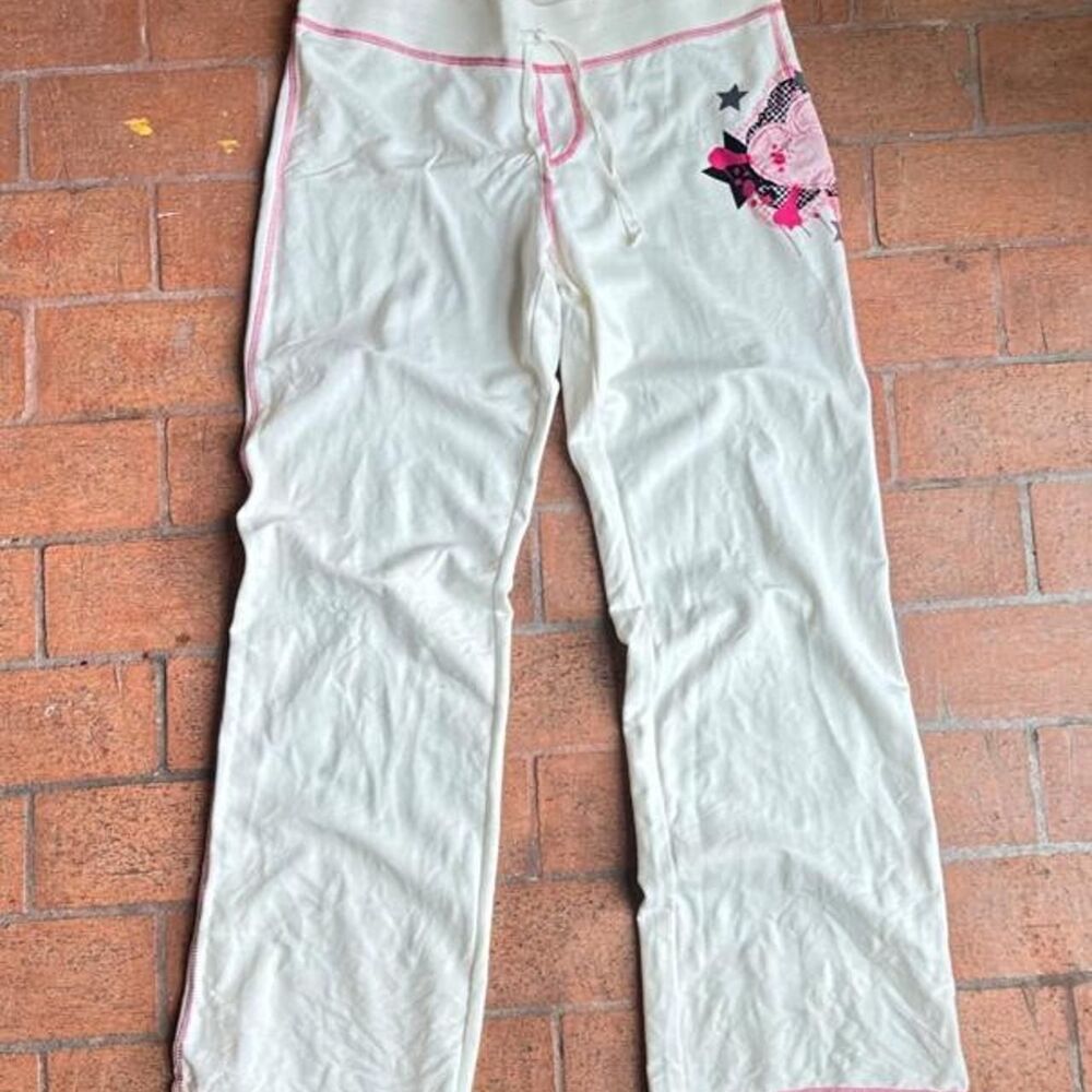 Vintage Y2K No Boundaries Sweatpants White Pink heart Graphic Pants L
